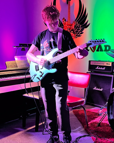 Thunder Road Guitar Uke Showcase