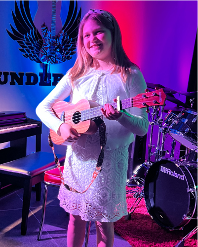 Thunder Road Guitar Uke Showcase